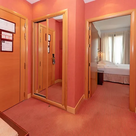 Отель Soho Boutique Jerez 4*